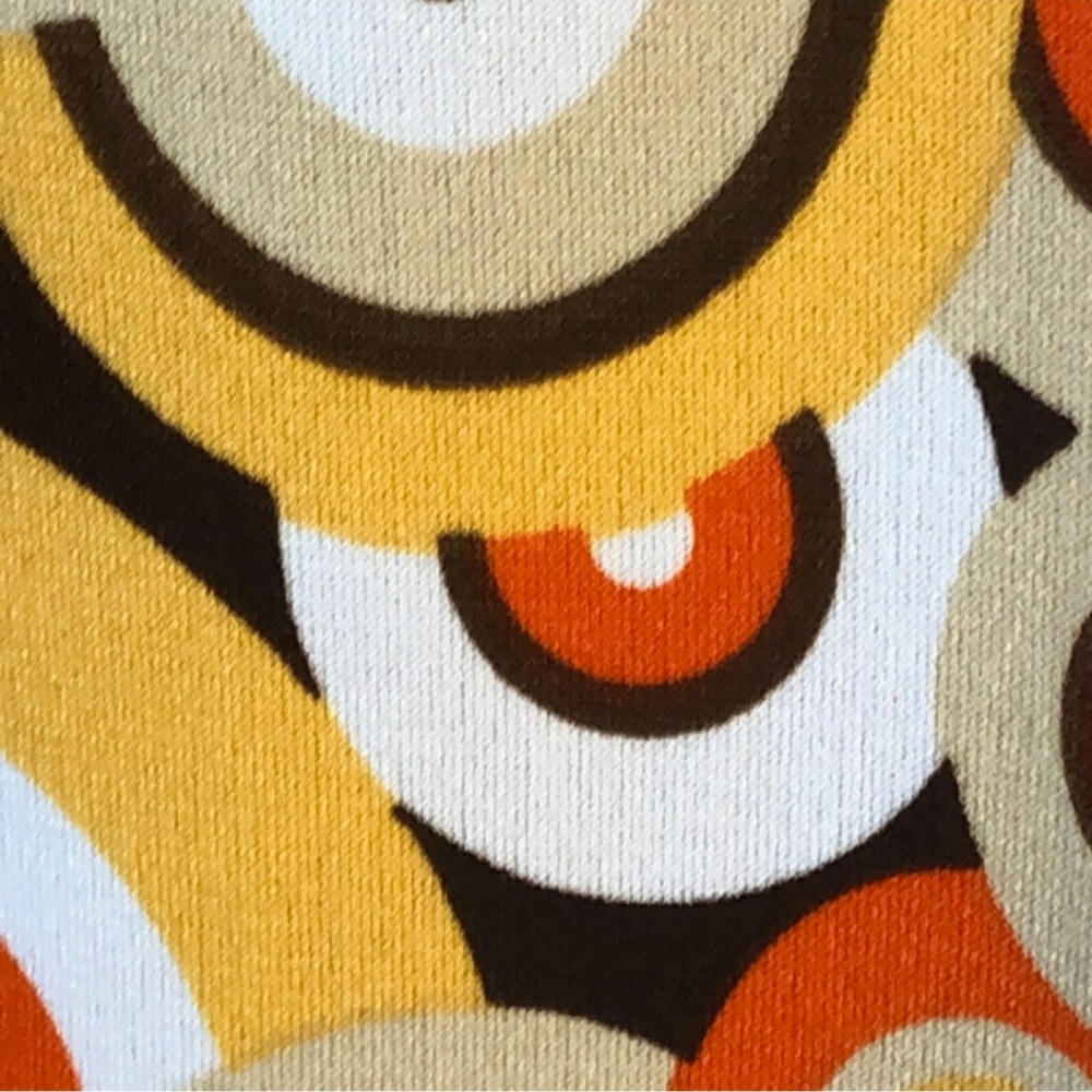 Caren Sport Multicolor Circle Print Blouse, 3X - Picture 3 of 6
